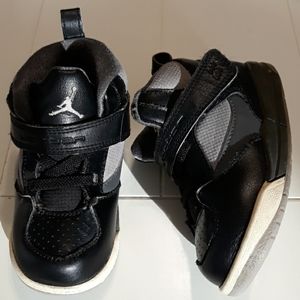 Jordan black kids sneakers